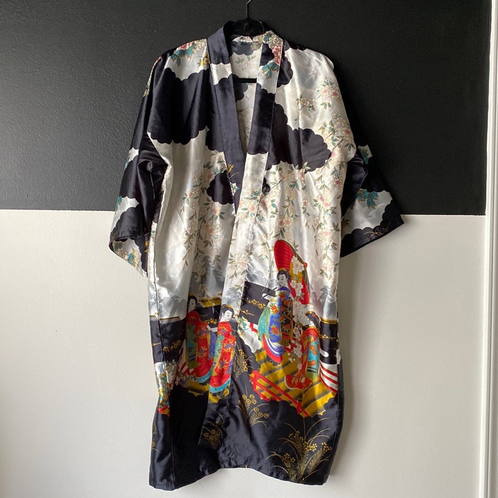 Silky Kimono Robe